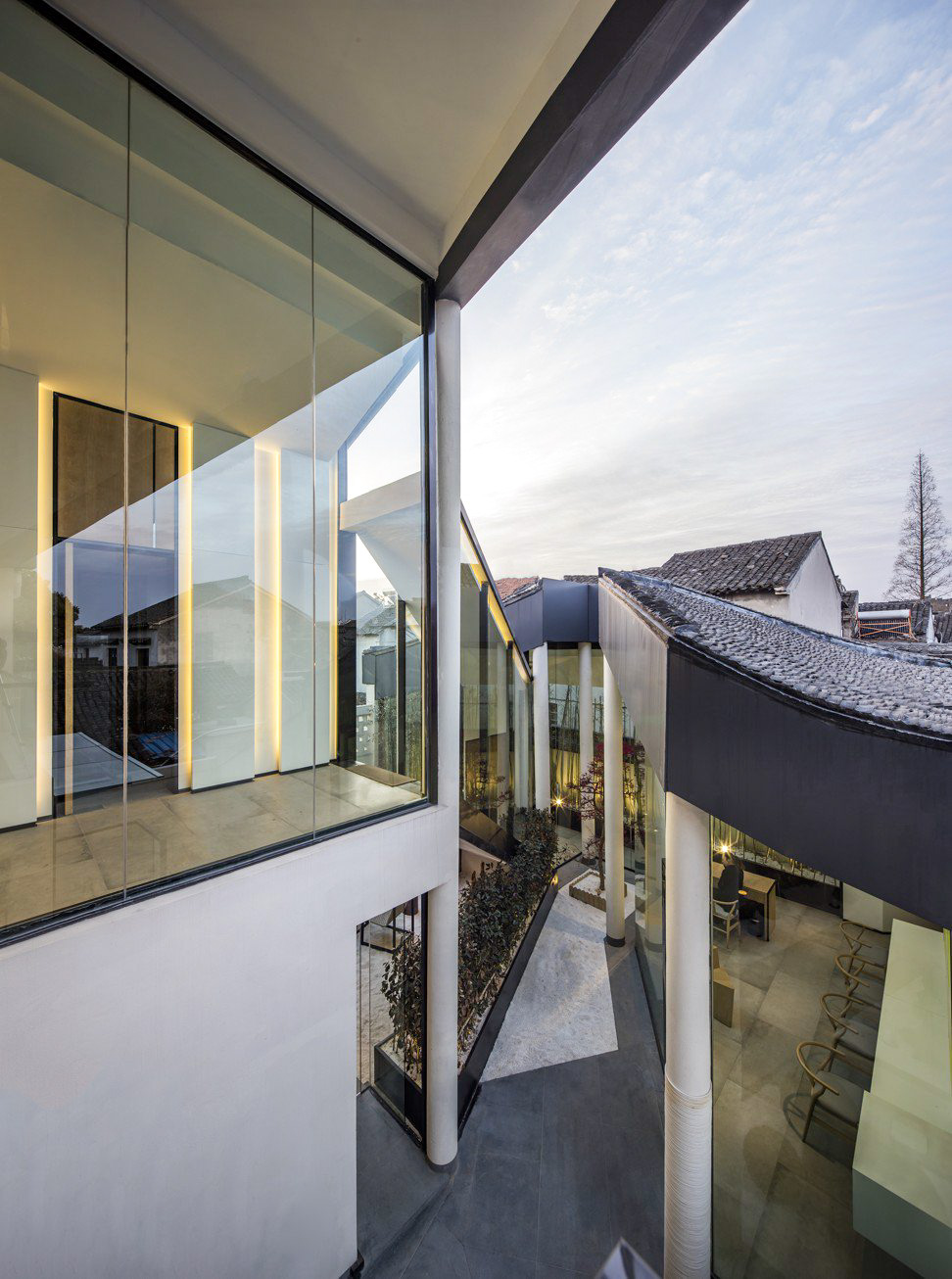 Shaping China's Future » Gary Jones – Writer \u0026 Editor, image size:972x1306